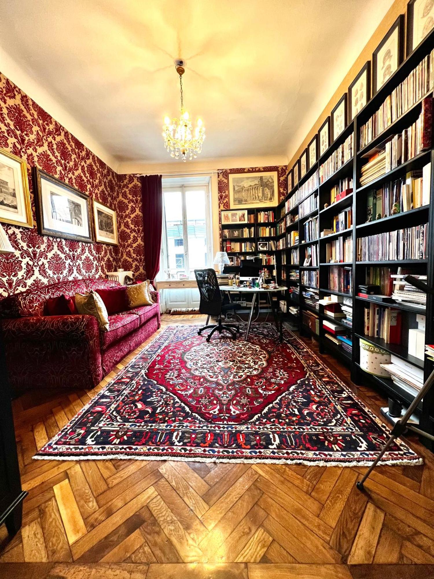 Luxury Room In Central Art Nouveau Building Next To Metro Station Milano Exteriör bild
